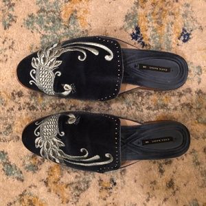 Zara blue velvet slip on shoes, size 7.5 (38)